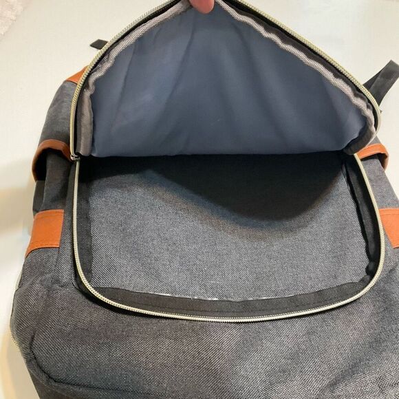 Mancio Vintage Laptop Backpack. Grey Black. NWOT. USB Port back to school travel - Picture 7 of 10